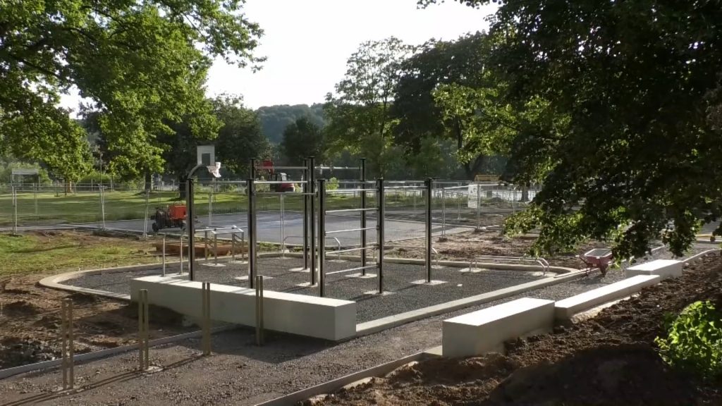 1208368771