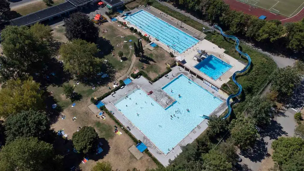 Freibad Remagen Drohne