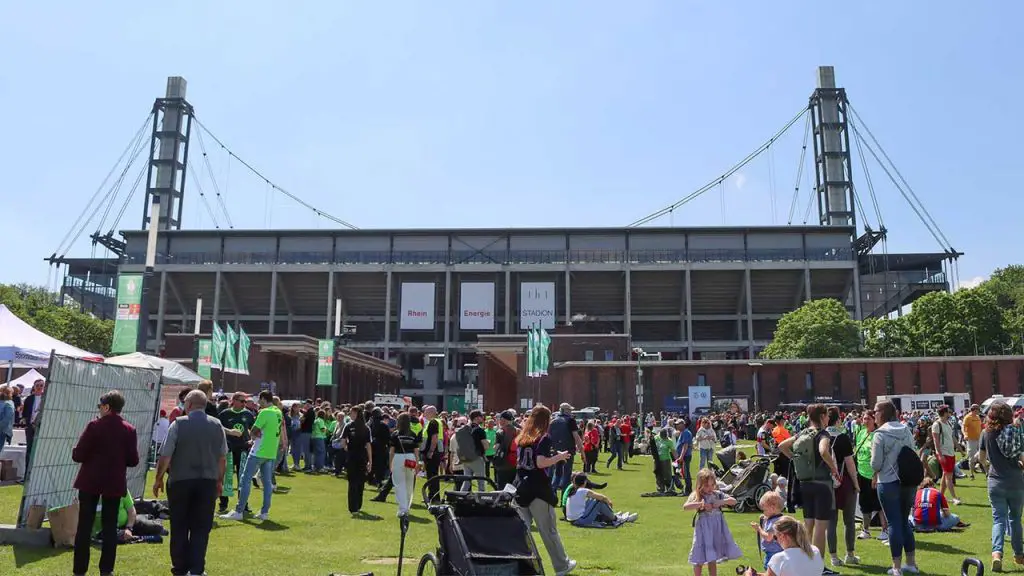dfb pokalfinale frauen fanfest 2024