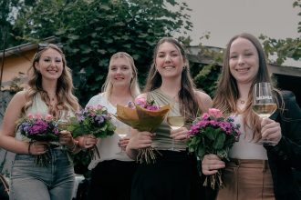 Weinkoenigin Rhoendorf 7