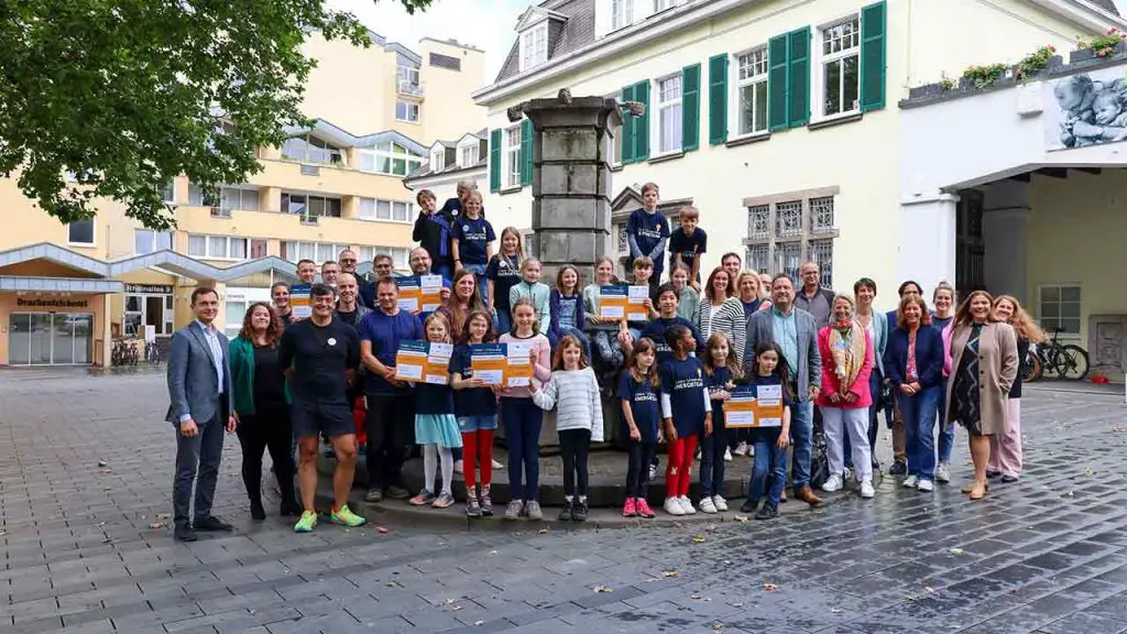 SchlauUnterwegsGruppenbild2024 02 low