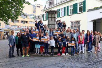SchlauUnterwegsGruppenbild2024 02 low