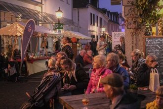 Martini Markt 12