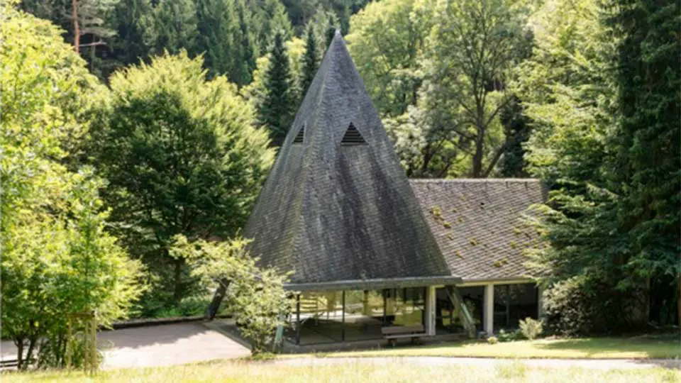 kapelle waldfriedhof