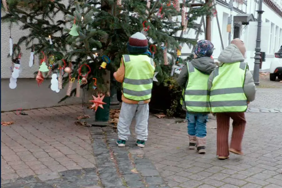 profittlich weihnachtsbaum