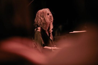 Stephanie Troscheit 27