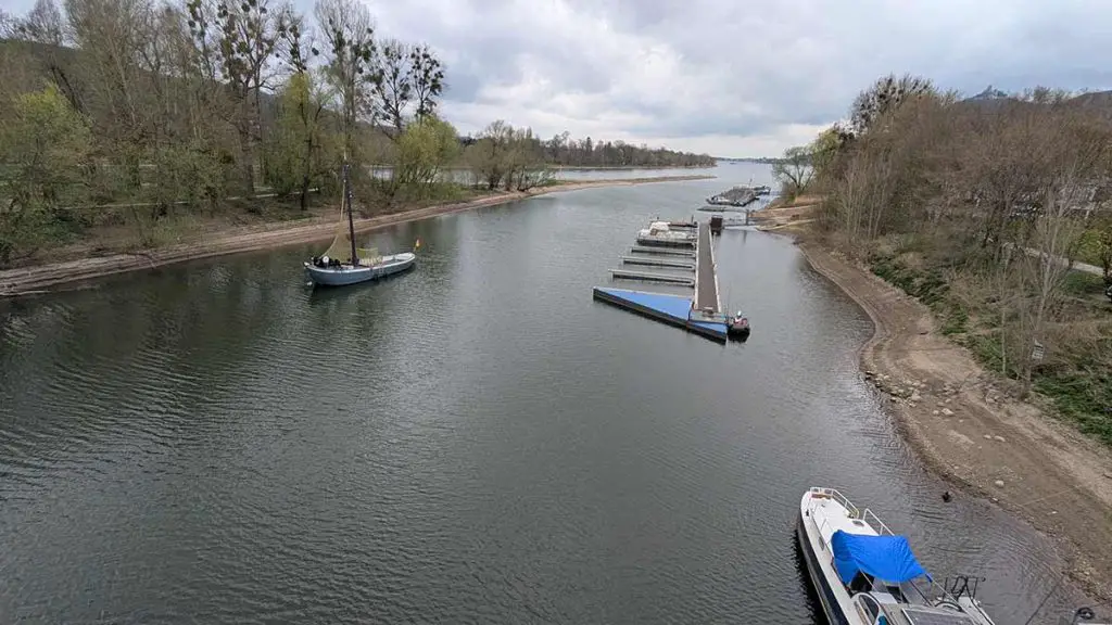 Rhein Niedrigwasser