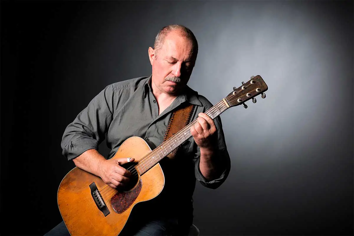 Sammy Vomáčka - Einer der besten Gitarrenvirtuosen kommt nach Bad Honnef 2 Unbenannt 1 1