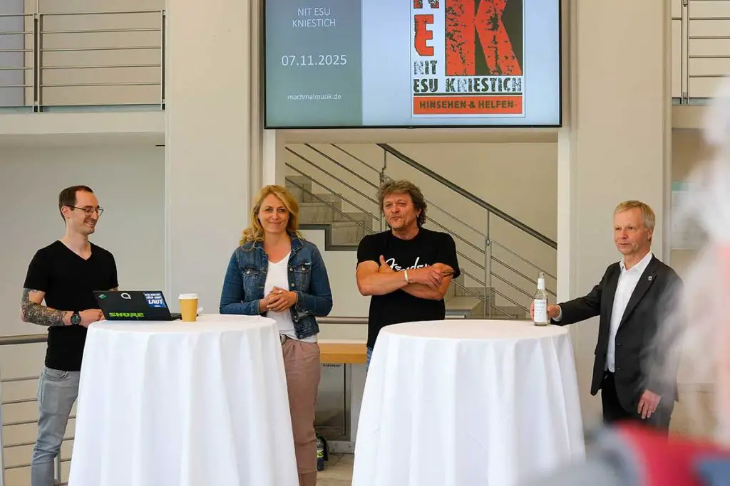 "Kurhaus live" will wieder Leben in das ehrwürdige Haus bringen 2 DSCF5292