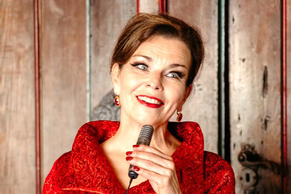 Monique Bateau
