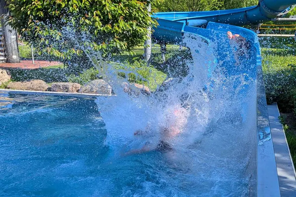 schwimmbad