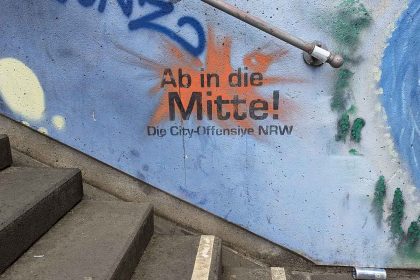 ab in die mitte
