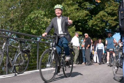 Rheinradweg 1