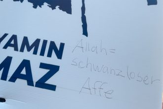 plakat yilmaz