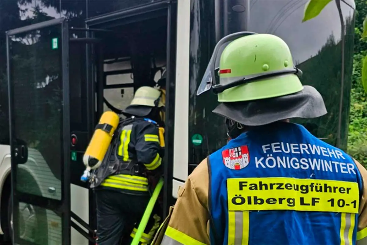 Schwelbrand bus