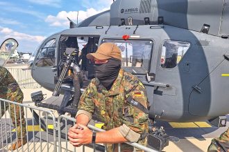 Bundeswehr-Soldat (Spezialkräfte der Luftwaffe) (Archiv)