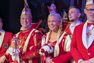 prinzenpaar klaeaev botz