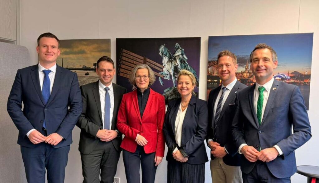Besuch der BM im Landtag
