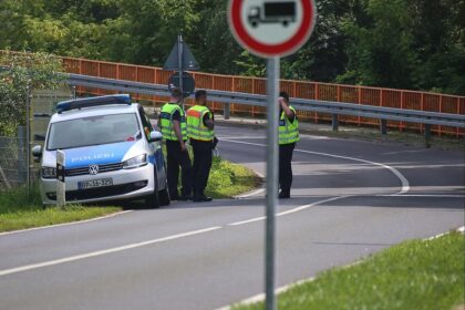 Verkehrskontrolle an der Grenze zu Polen (Archiv)