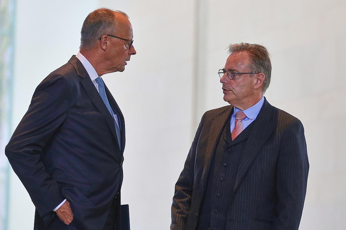 Friedrich Merz und Bart De Wever (Archiv)