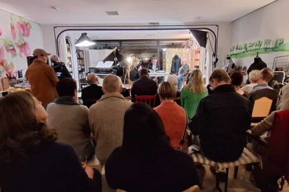 Bildmotiv 4 Lesung Baake Publikum