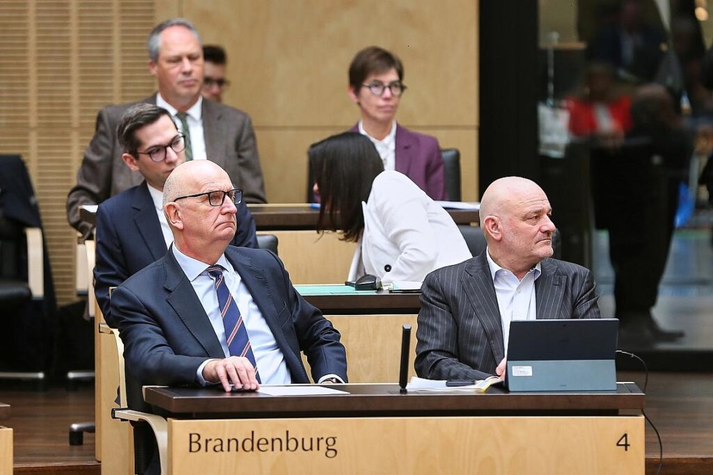 Dietmar Woidke und Robert Crumbach (Archiv)