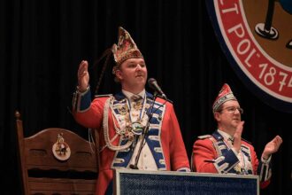 Prunksitzung Halt Pol 1