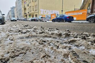 Schneematsch im Winter am 05.02.2026