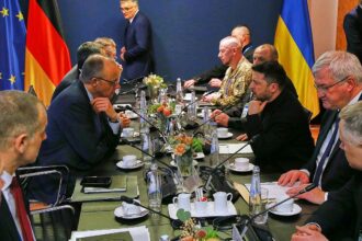 Friedrich Merz und Wolodymyr Selenskyj am 13.02.2026