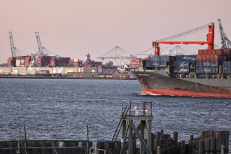 Industrieanlagen (Archiv)