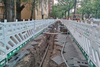 Aufgerissener Bürgersteig (Archiv)