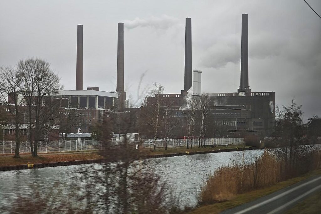 Volkswagen (Archiv)