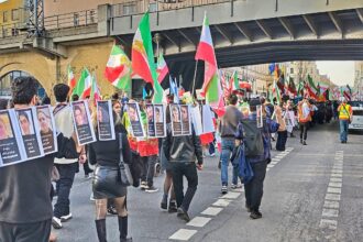 Demo für Regime-Wechsel im Iran (Archiv)