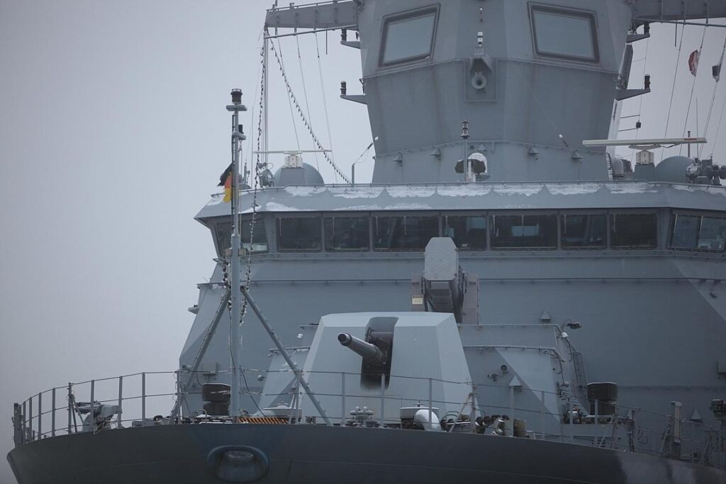 Deutsches Kriegsschiff (Archiv)