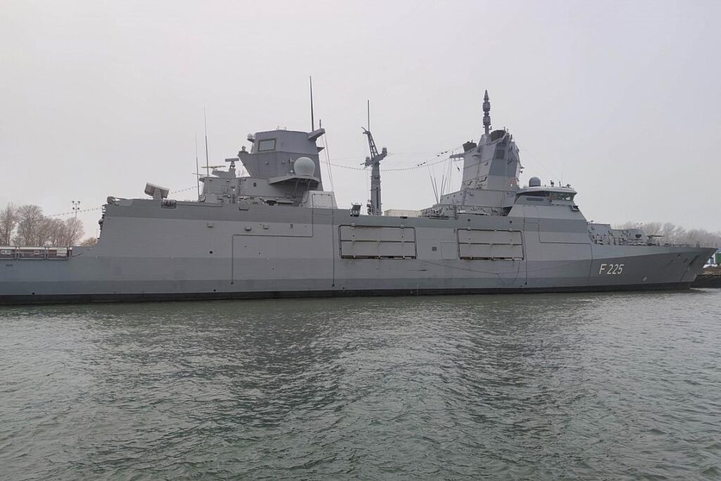 Deutsches Kriegsschiff (Archiv)