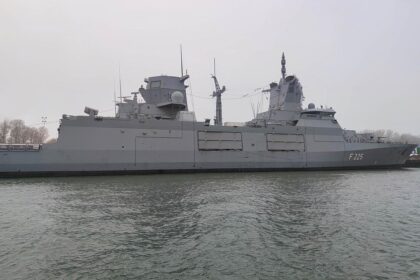 Deutsches Kriegsschiff (Archiv)