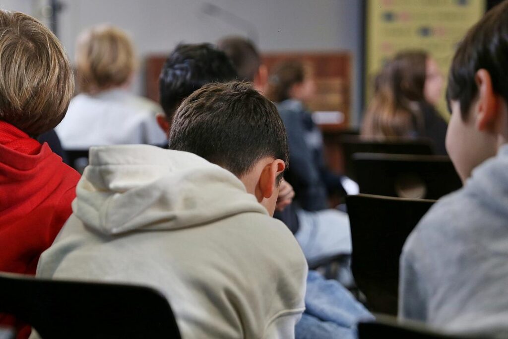 Kinder in einer Schule (Archiv)