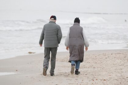 Senioren am Strand (Archiv)