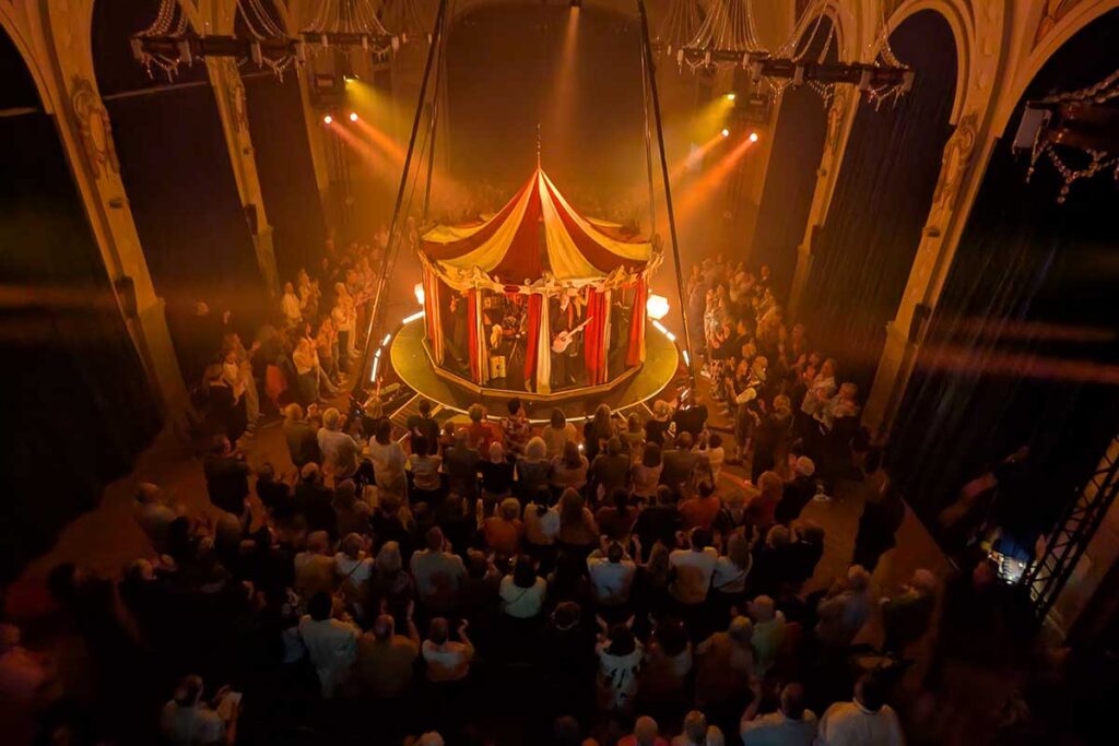 Cirque Bouffon