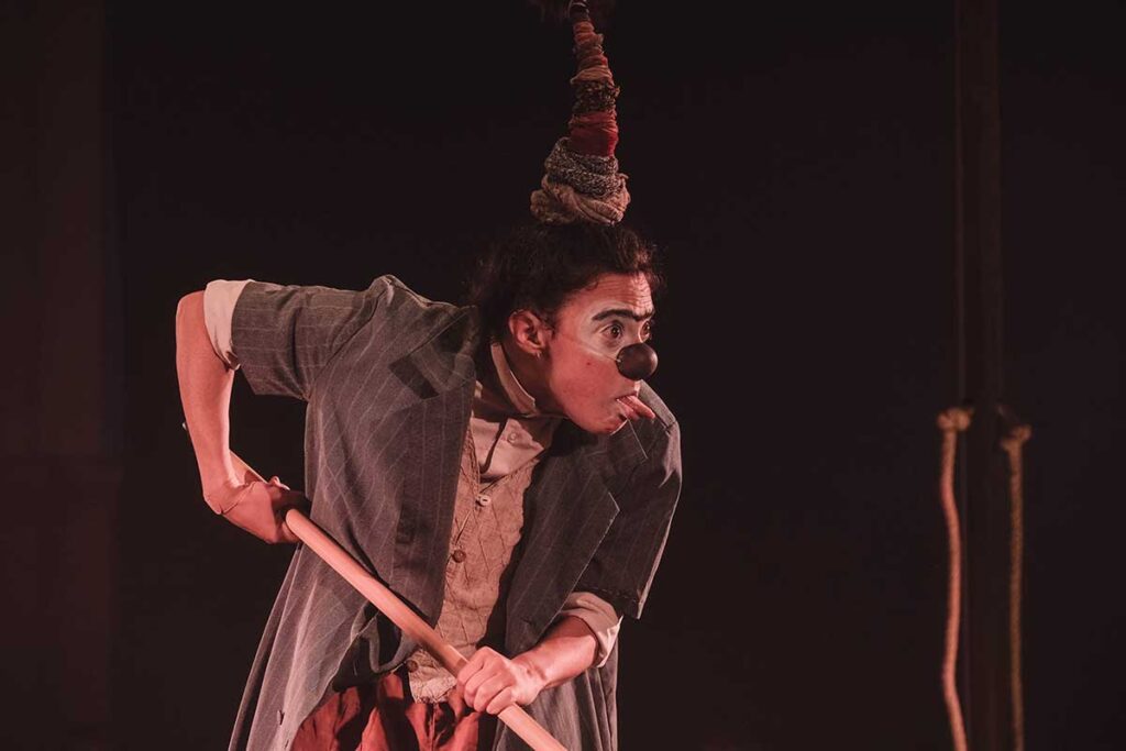 Cirque Bouffon 36