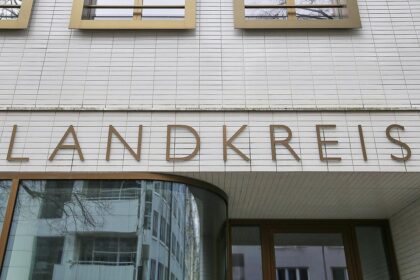 Landkreis-Schriftzug (Archiv)