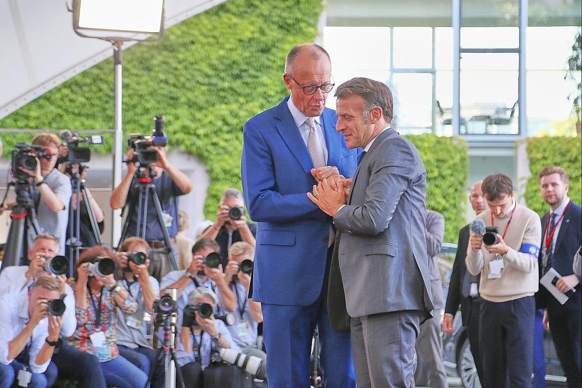Friedrich Merz und Emmanuel Macron am 24.06.2026