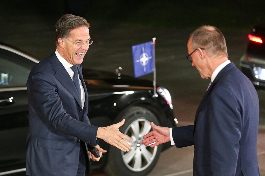 Mark Rutte und Friedrich Merz (Archiv)