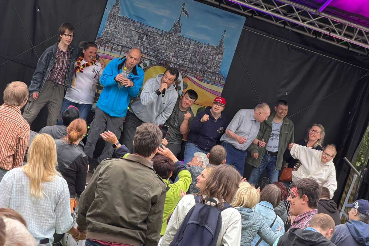 Achim Petry begeistert erneut beim Sommerfest in Hohenhonnef 2 sommerfest 1