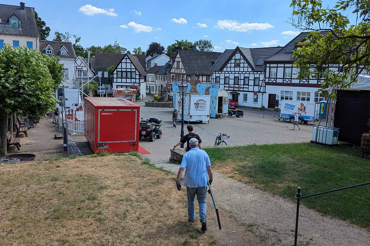 Rhöndorfer Kirmes startet heute: Drei Tage Tradition, Musik und Geselligkeit am Ziepchen 2 kirmes Rhoendorf