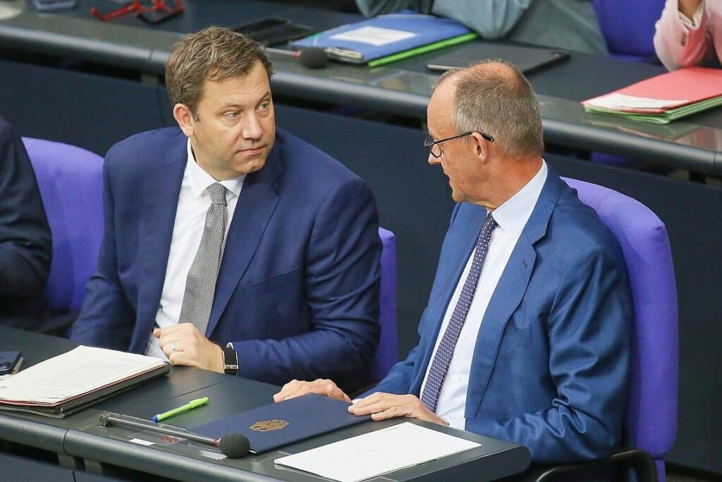 Lars Klingbeil und Friedrich Merz (Archiv)