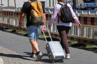 Urlauber im Sommer (Archiv)