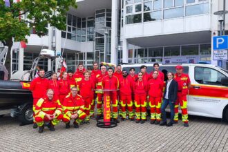 Neues Rettungsboot „Fafnir“ der DLRG Bad Honnef-Unkel bei der Taufe