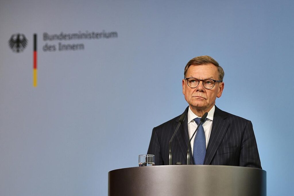 Johann Wadephul am 01.09.2026