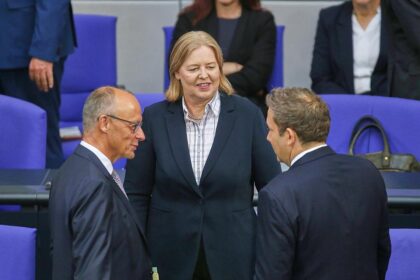Friedrich Merz, Bärbel Bas, Lars Klingbeil (Archiv)